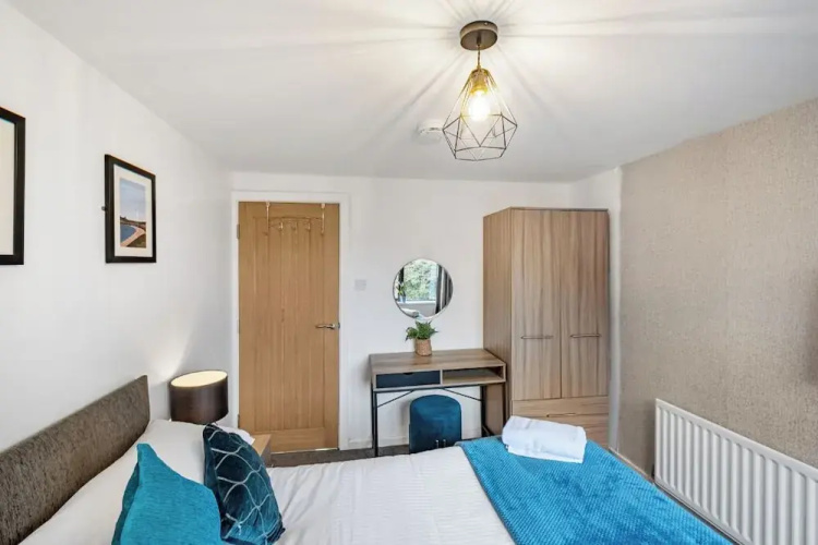 Dene House