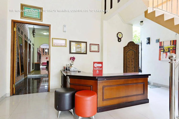 ZEN Rooms Antapani Syariah