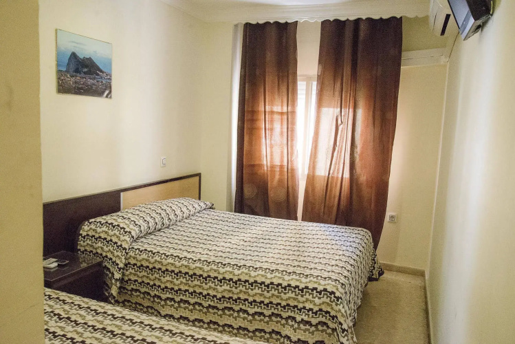 Hostal La Campana