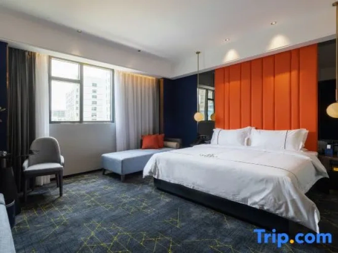 Luxury Double Club room