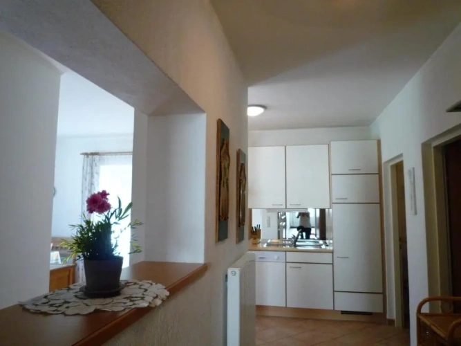 3 Bedrooms Apartment