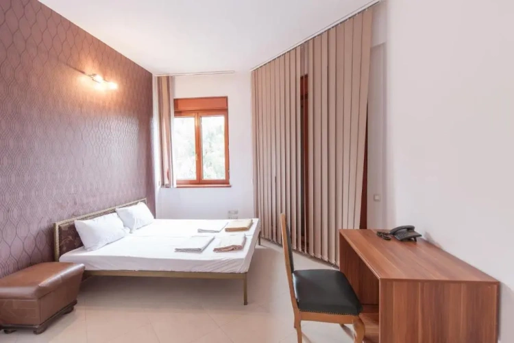 Standard Double room with view