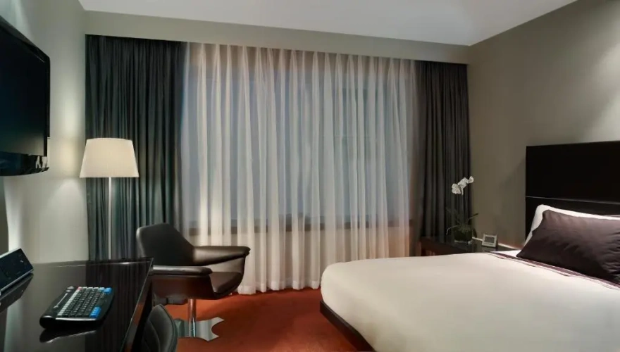 Superior Atrium Facing Double room