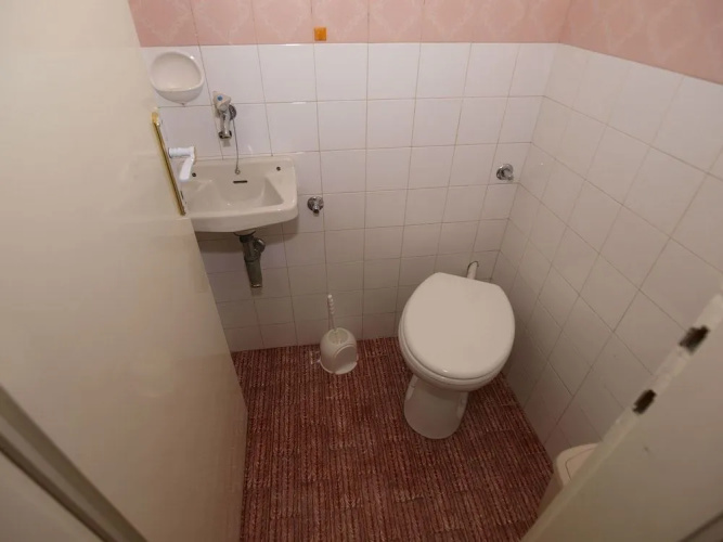 Apartment 752