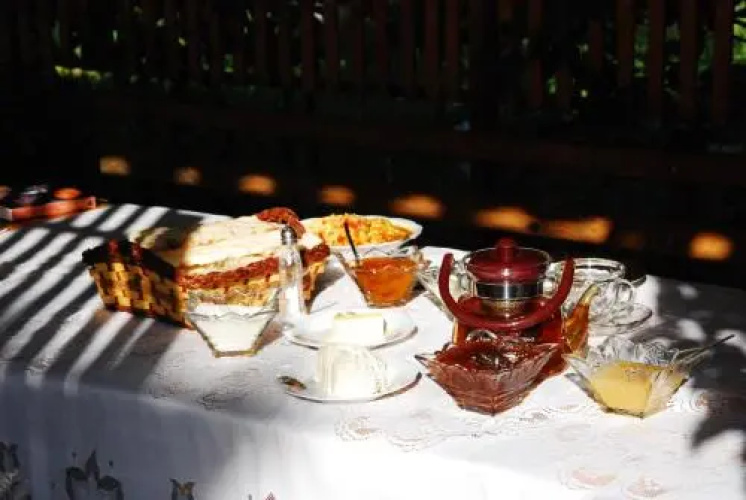 Gayane & Khikar B&B