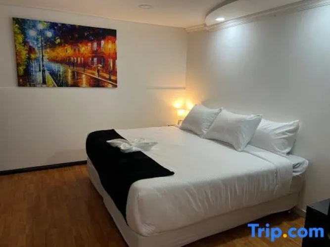 Deluxe Double Suite