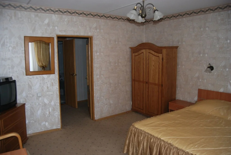 Dacia Hotel