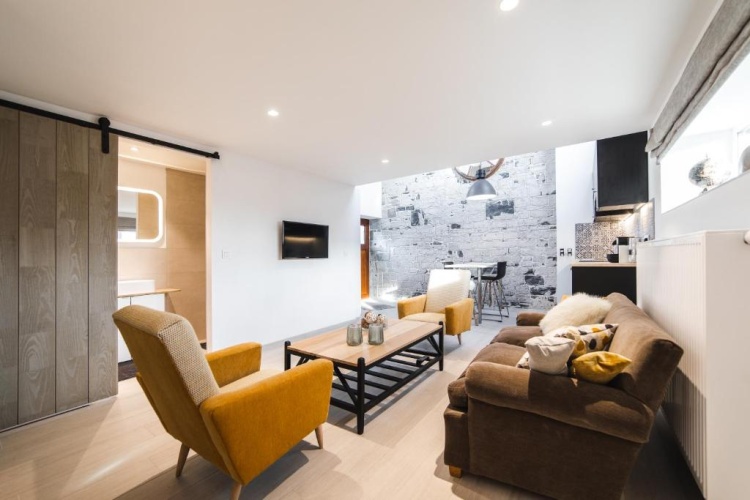 1 Bedroom Double Suite
