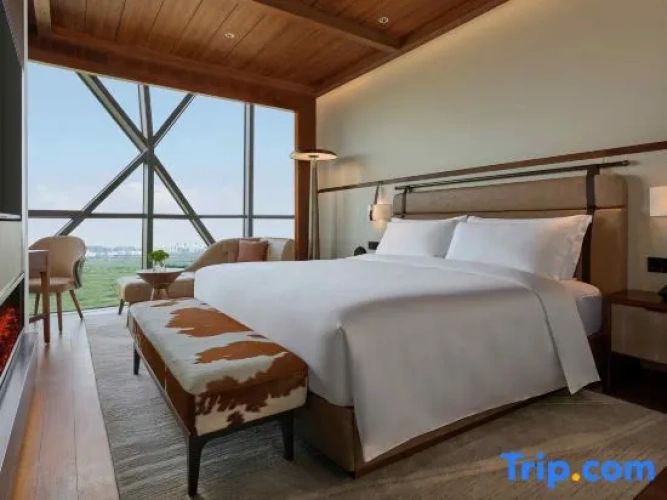 2 Bedrooms Quadruple Suite