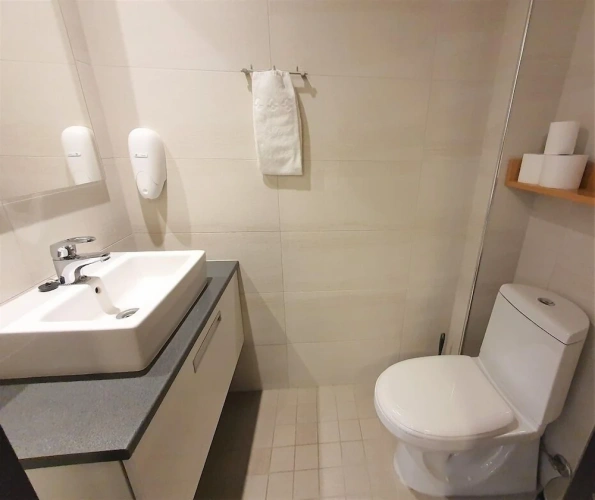 3 Bedrooms Premium Apartment with balcony and with mountain view