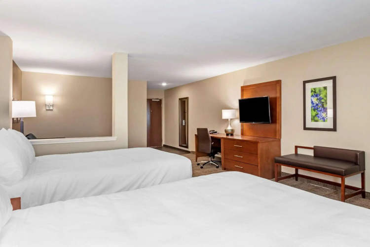 Comfort Inn & Suites Waller