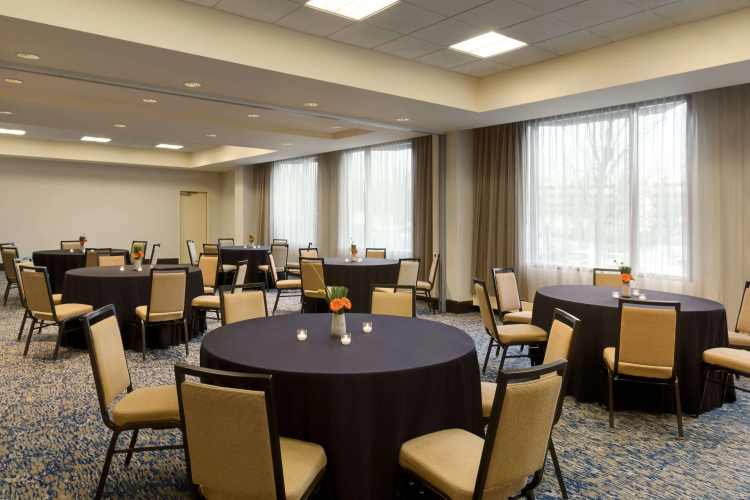 Embassy Suites by Hilton Boston Waltham photo 23