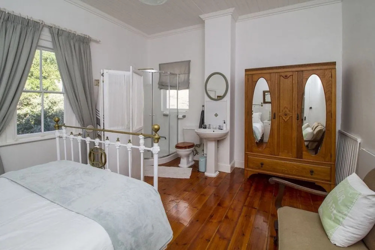 Edwardian Town House