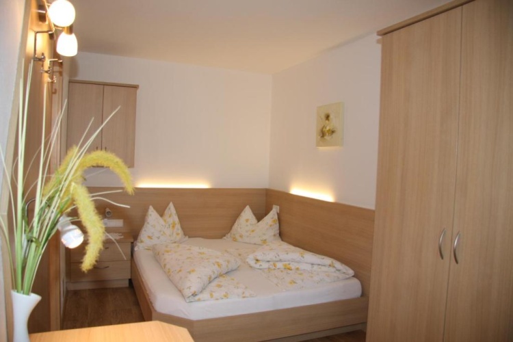 2 Bedrooms Apartment with balcony