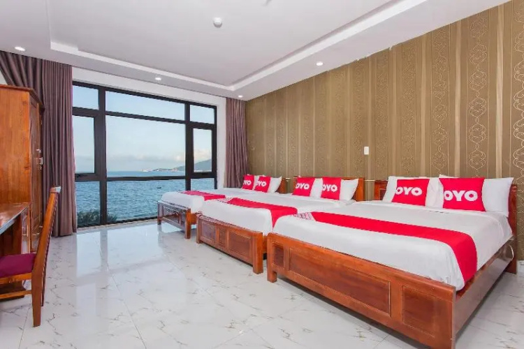 OYO 783 Rose Hotel