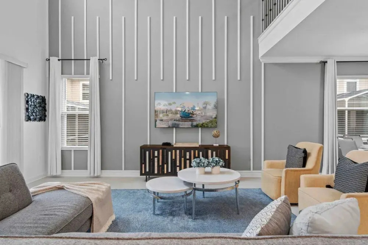 Chic Spacious 5BR Retreat Near Disney