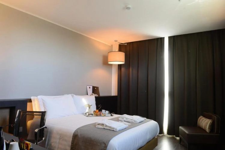 Best Western Premier CHC Airport photo 7