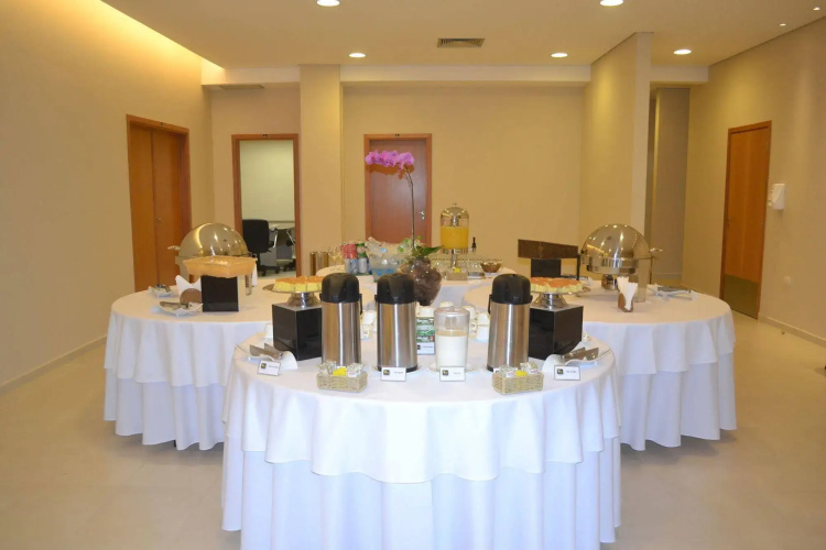 Salto Plaza Hotel