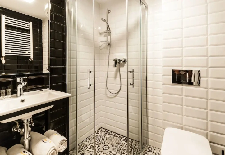 1 Bedroom Comfort Suite
