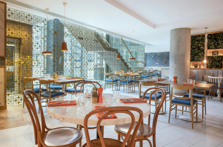Lincoln Plaza London Curio Collection By Hilton photo 21