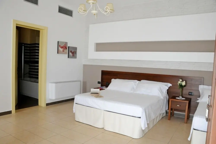 Superior Double room with balcony