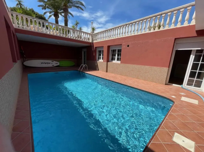 MARINETA CASIANA "Villa Angela"