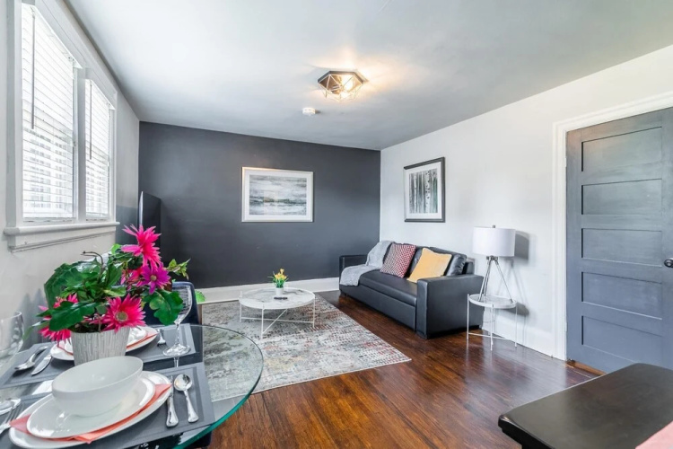 1BR - Boutique Condo w Netflix - Prime DT