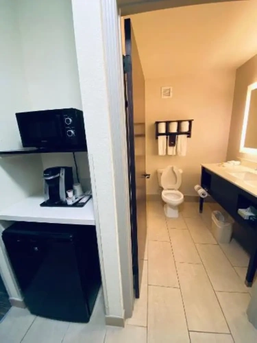 Quadruple Suite