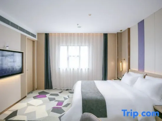 1 Bedroom Deluxe Suite