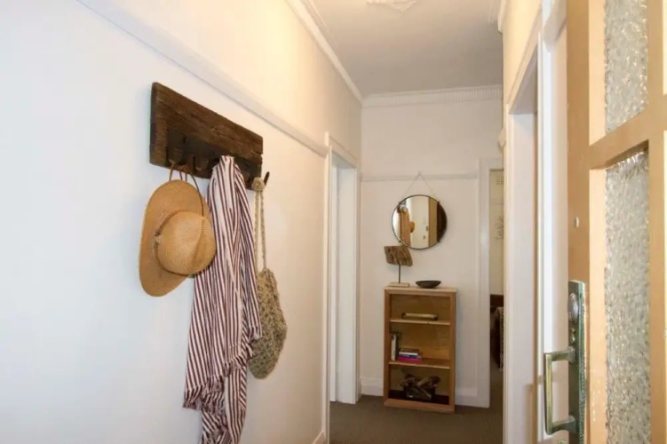 COOGEE GILES (640i)
