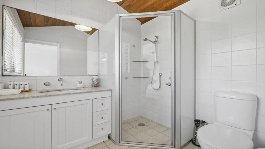 Diggers Beach Surf House