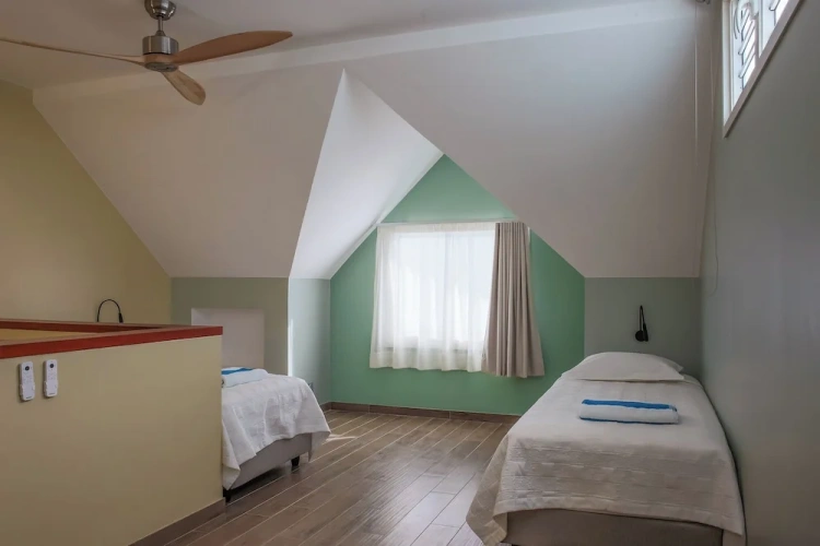Standard Duplex room