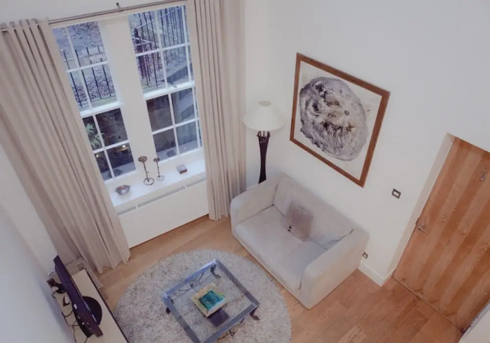 The Studio at Lynedoch Place lane