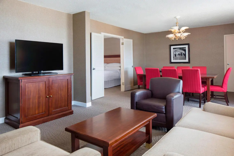 Double Suite