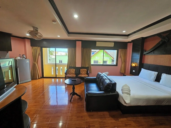 Premier Triple room