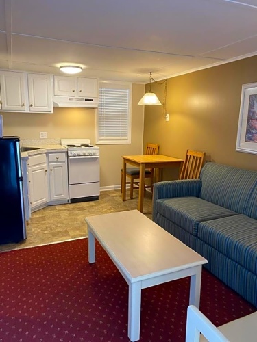 1 Bedroom Suite
