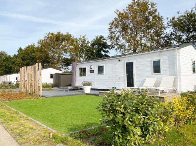 2 Bedrooms Chalet