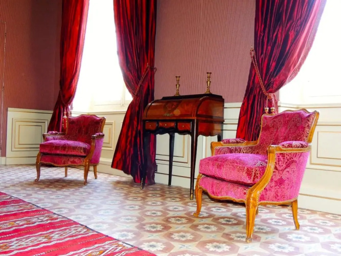 Chateau De Paraza