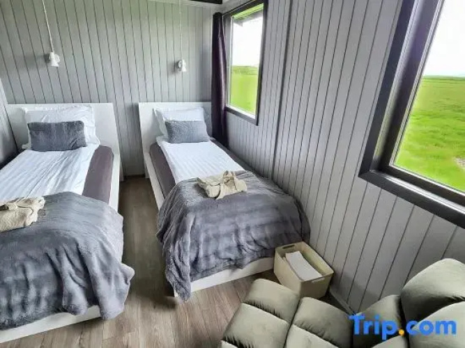 Aurora Cabin & Private Jacuzzi