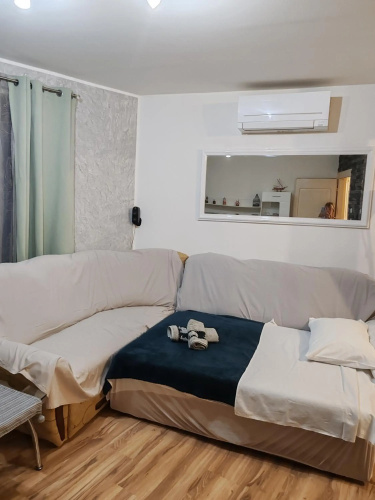 Apartment Carera 1900