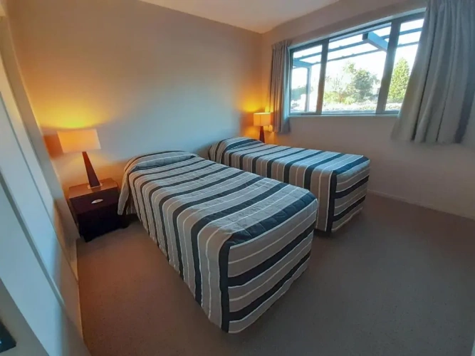 2 Bedrooms Attic Apartment with view