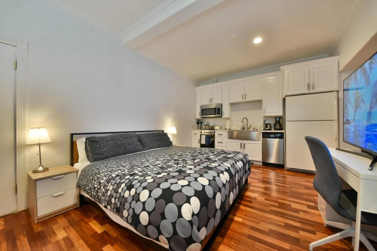 110 Contemporary Home, Recently Remodeled