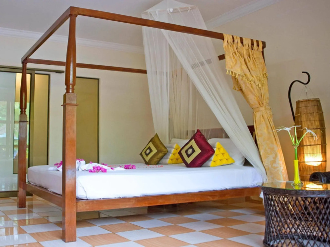 Le René Angkor Boutique