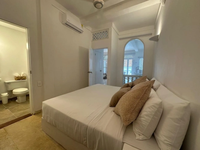 Apartment with city view