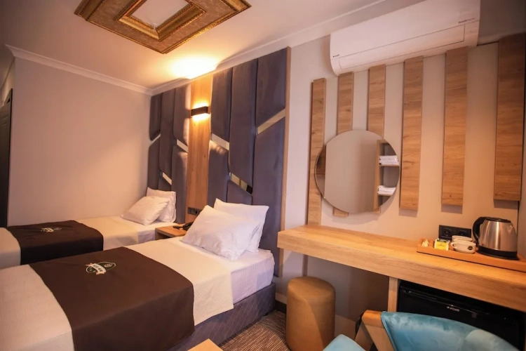 Premium Double room with partial sea view