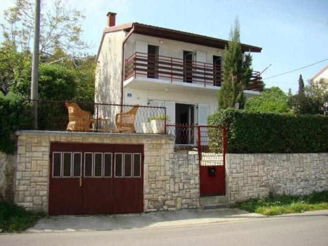 2 Bedrooms Cottage