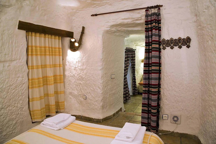 Cuevas Atalaya