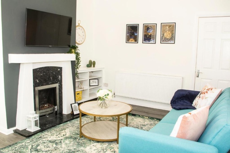 3 Bedrooms Cottage