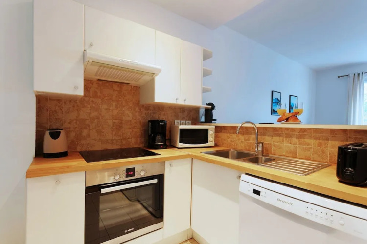 Parc Monceau - Courcelles Apartment - Image 10