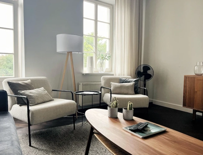 3 Bedrooms Comfort Apartment with park view